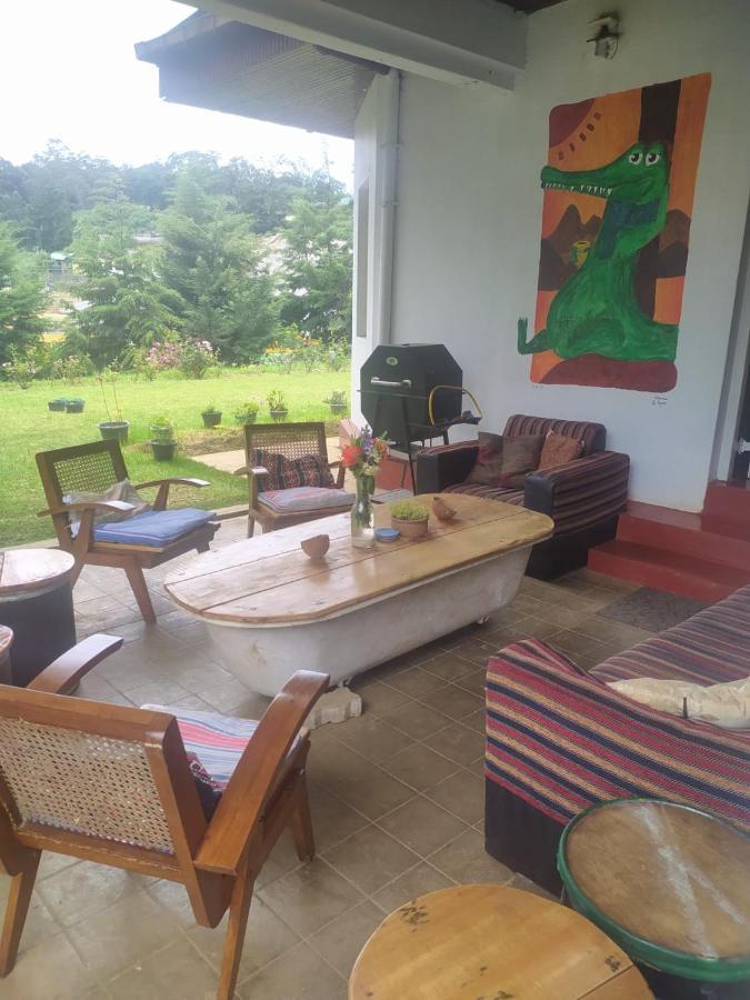 Chilly Croc Hostel Nuwara Eliya Exterior foto